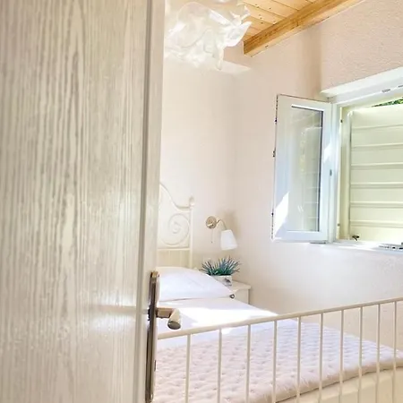 Nyaraló House Sea La Vie