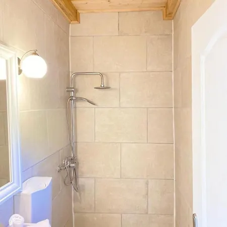 Nyaraló House Sea La Vie *