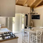 House Sea La Vie *