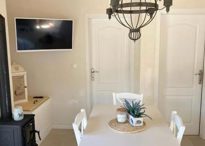 House Sea La Vie מורטר