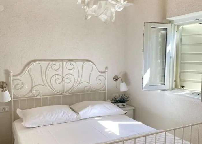 House Sea La Vie מורטר